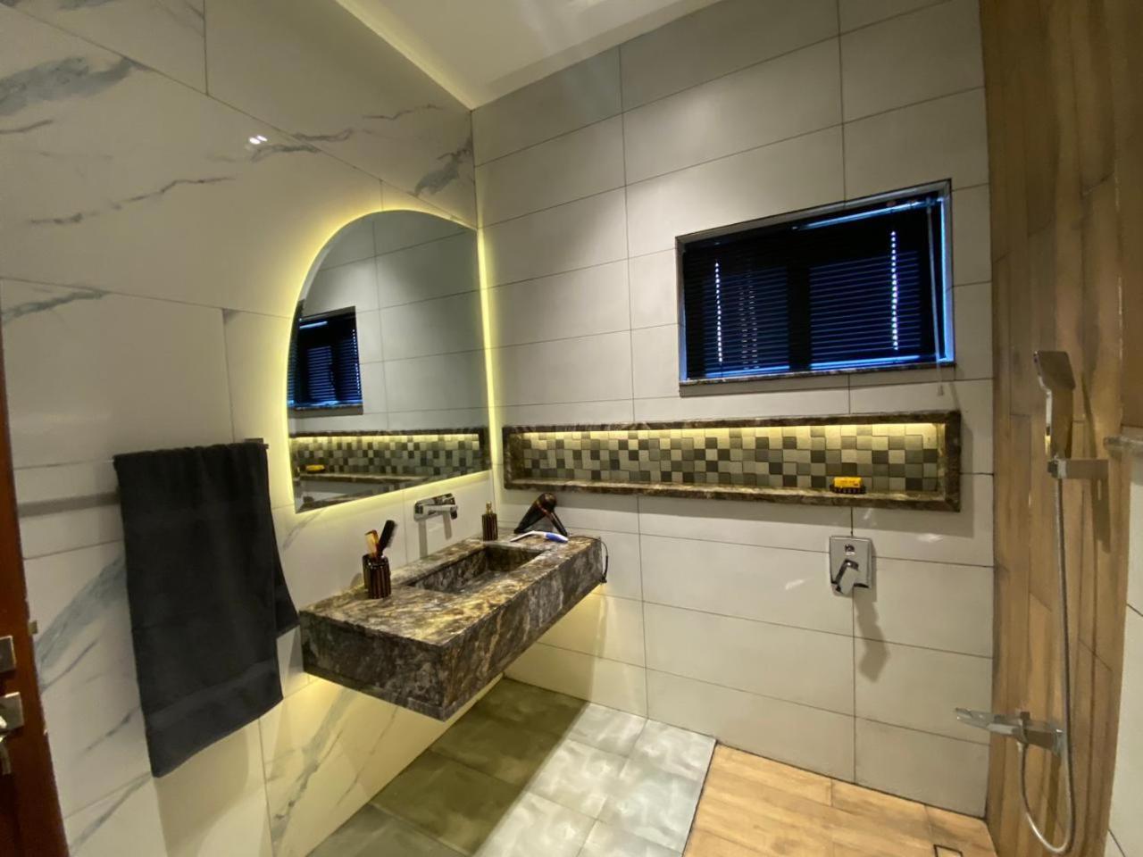 רוואלפינדי Firefly Retreat-Your Home Away From Home מראה חיצוני תמונה
